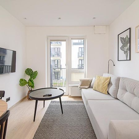 Modern Apartment Next To Ozas Park By Urban Rent VNO Extérieur photo