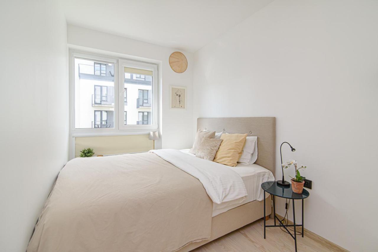 Modern Apartment Next To Ozas Park By Urban Rent VNO Extérieur photo